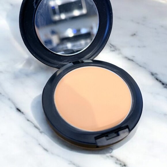 Mac Cosmetics Studio Fix Powder Plus Foundation NW30 Shade - Picture 6 of 7